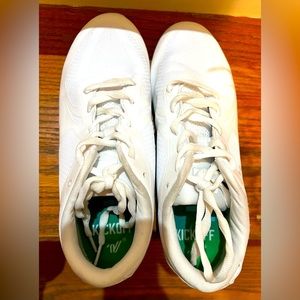Varsity cheerleading shoes- size 9 womens